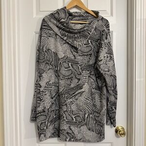 White‎ House Black Market Long Sleeve Cowl/Fold/Zip Collar Pattern Sweater XL